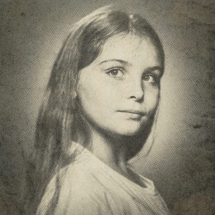 Emilia Rose